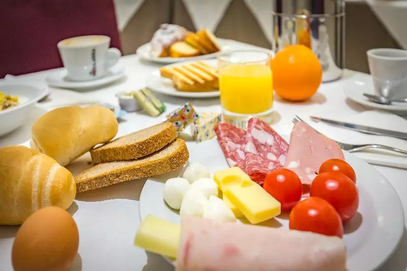 هتل Ungherese Small Luxury