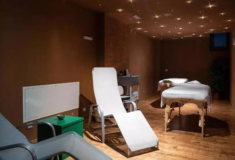 ホテル Villaggio Nevada