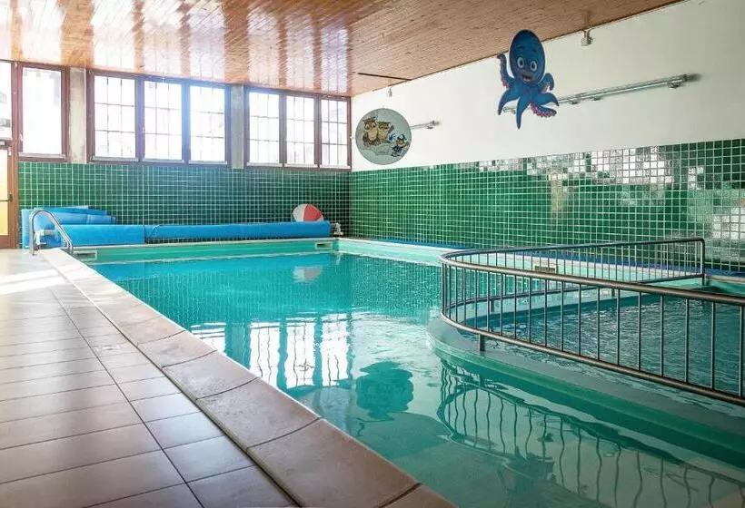 ホテル Villaggio Nevada