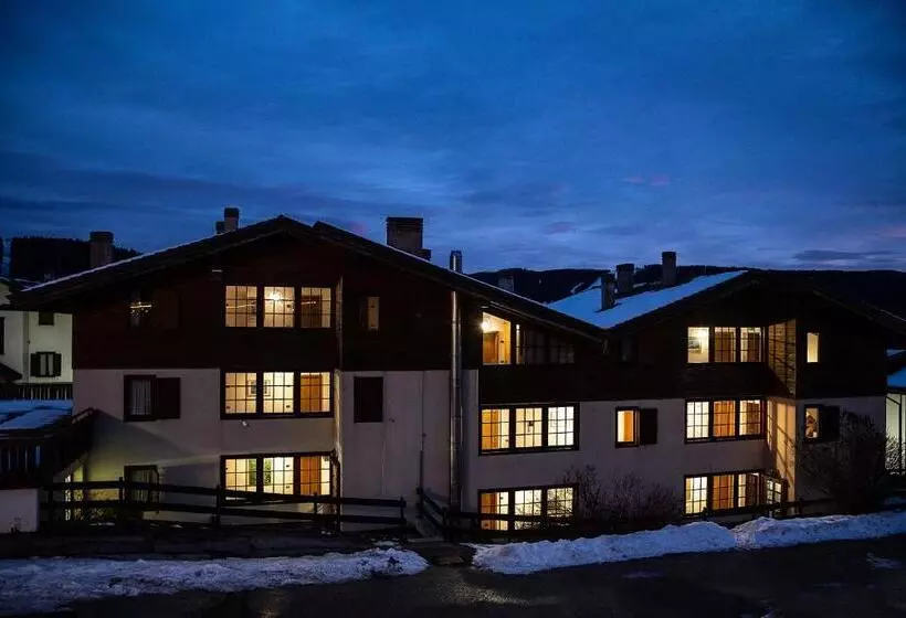 ホテル Villaggio Nevada