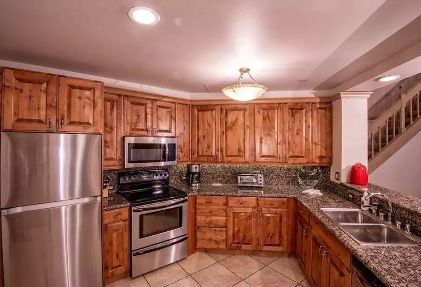 Park Plaza Beaver Creek