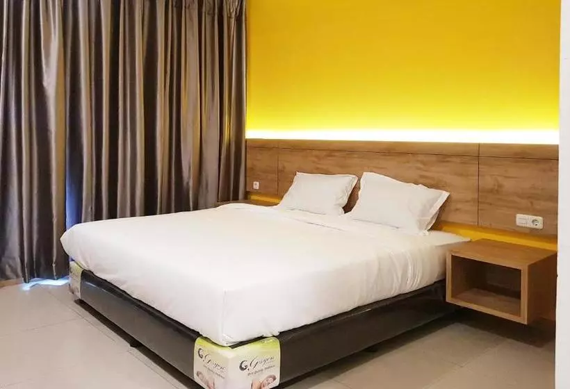 ホテル Oyo 90015 Platinum Guest House