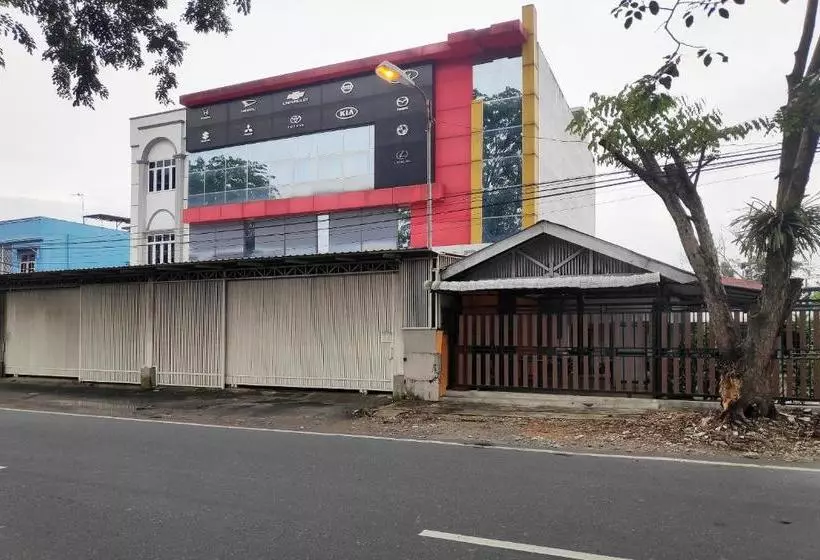 ホテル Oyo 90015 Platinum Guest House