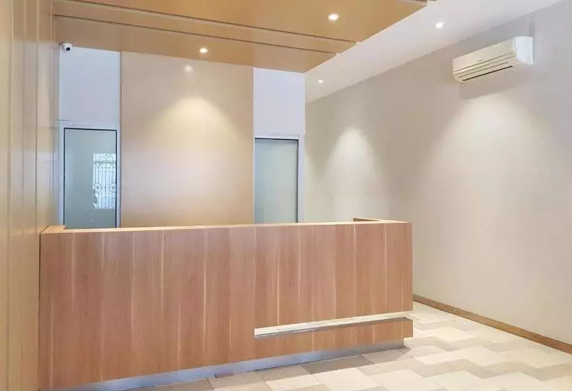 ホテル Oyo 90015 Platinum Guest House