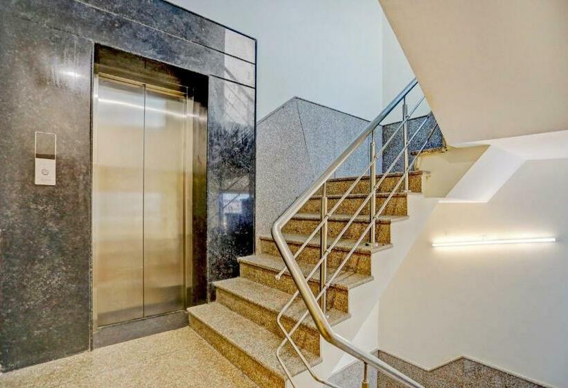 Отель Collection O 75569  Ganeshwaram Inn