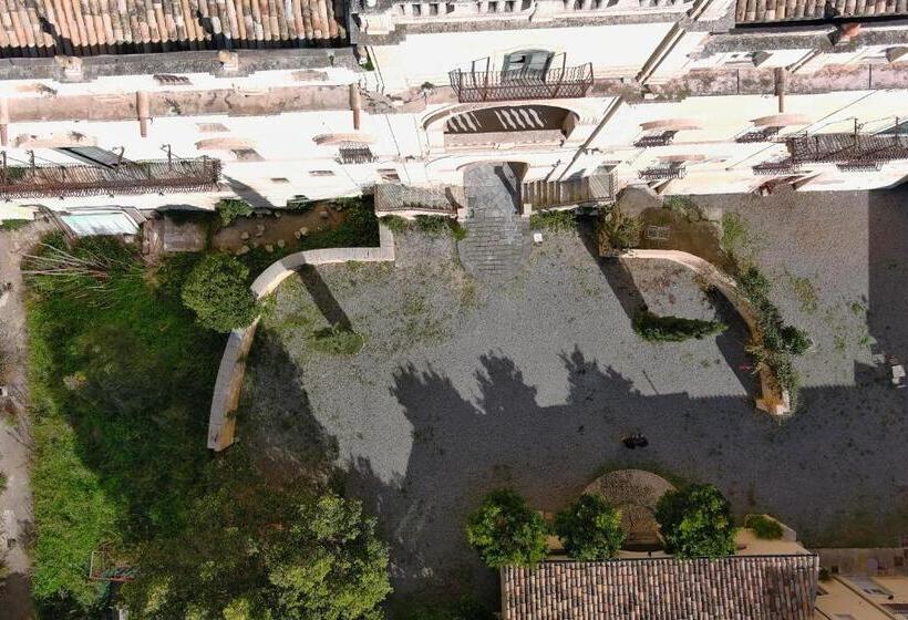 بنسيون Palazzo Trigona Dependance