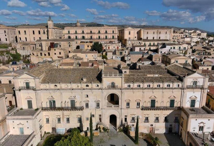 بنسيون Palazzo Trigona Dependance