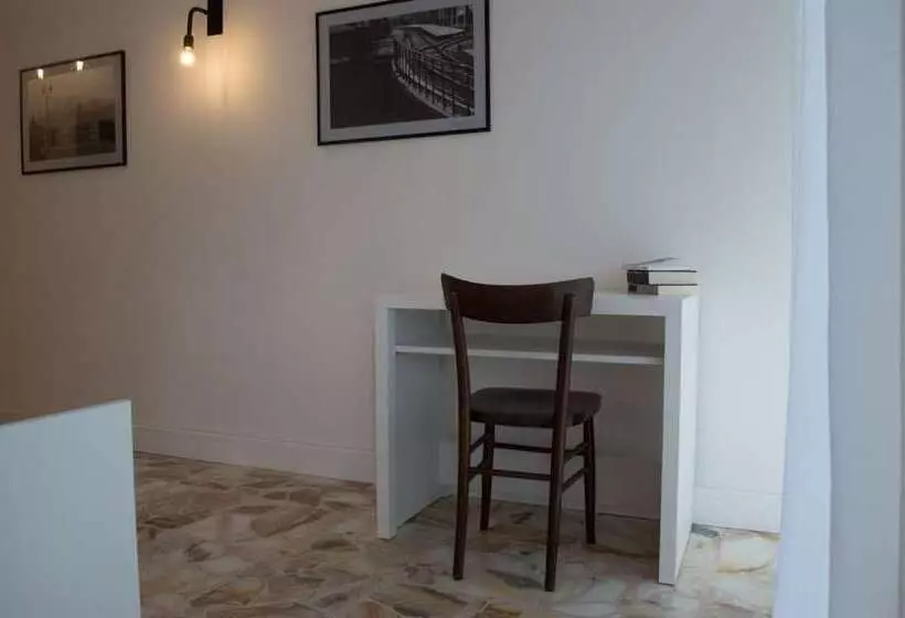 Boite D'esprit B&b De Luxe