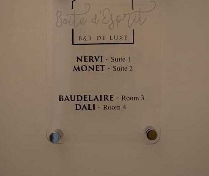 Boite D'esprit B&b De Luxe