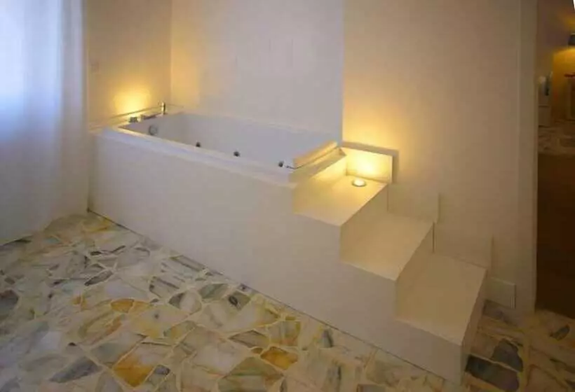 Boite D'esprit B&b De Luxe