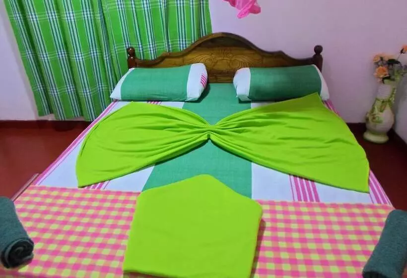 Green Lantern Inn