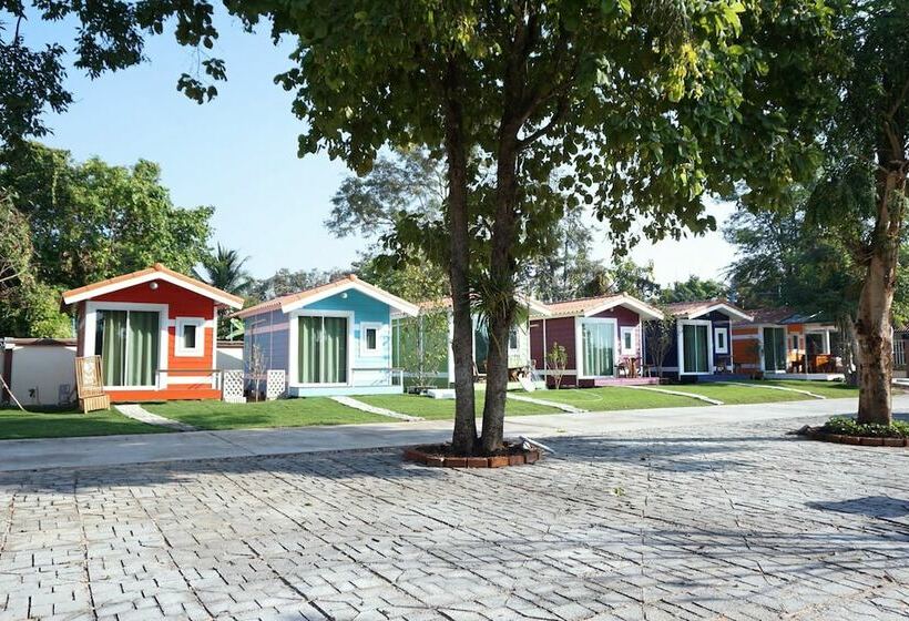 בית מלון כפרי Baan Maesot Plus