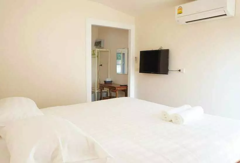 Hotelli Baan Maesot Plus