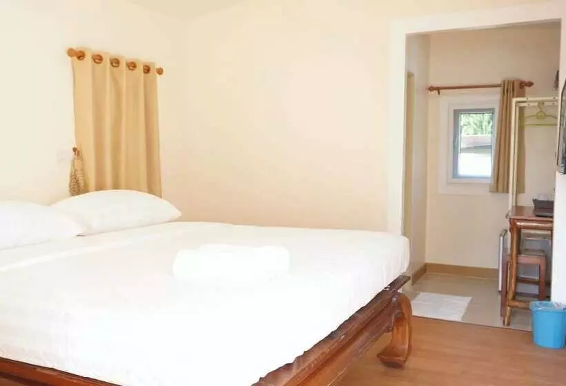 Hotelli Baan Maesot Plus