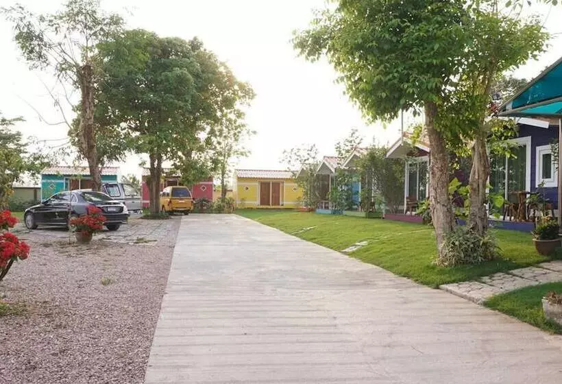 Hotelli Baan Maesot Plus