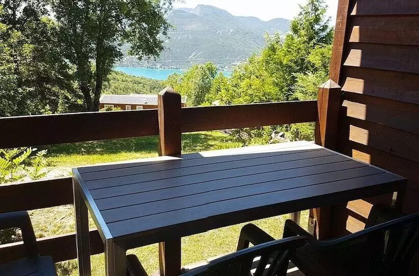 Hotelli Camping La Palatrière