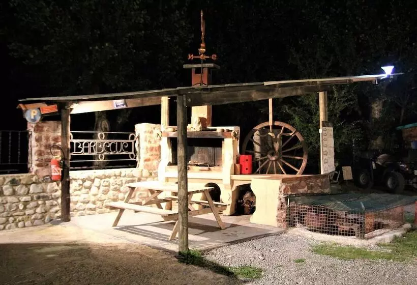 Hotelli Domaine De L'amitié