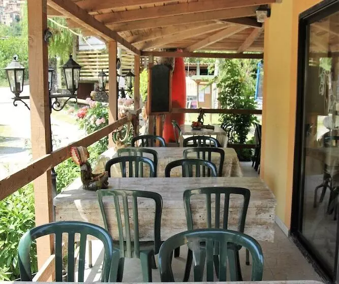 Hotelli Domaine De L'amitié