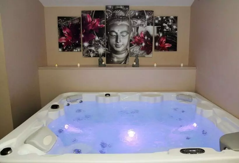 Hotelli Domaine De L'amitié