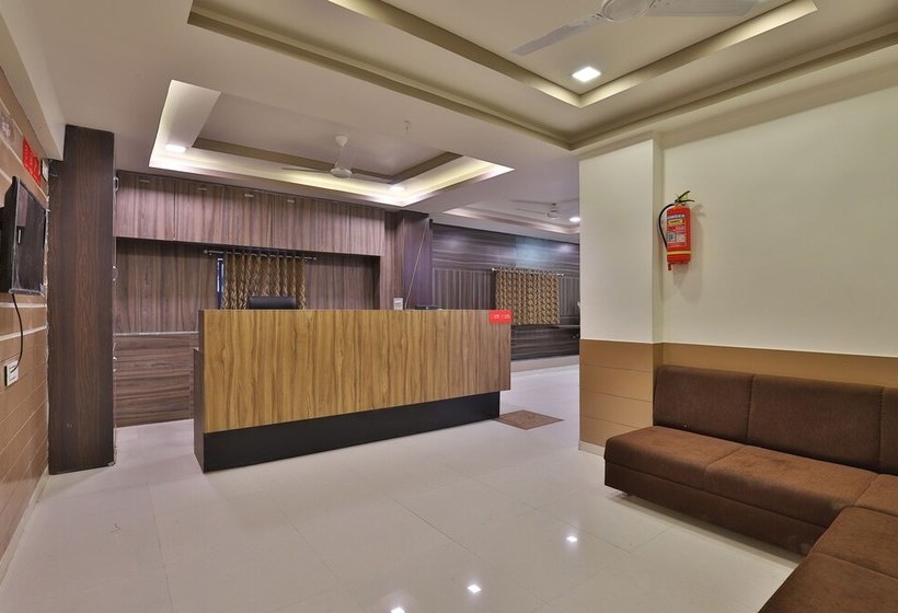 فندق Meridan Palace By Oyo Rooms