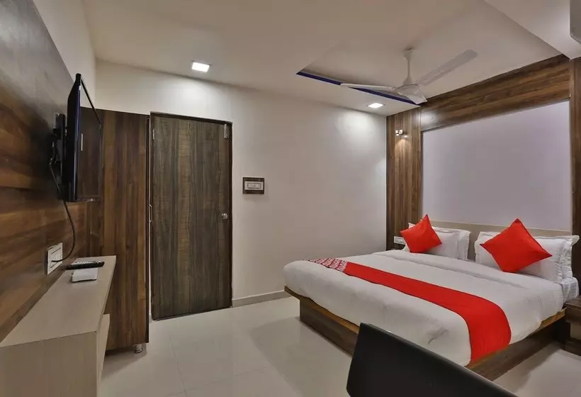 Hotelli Meridan Palace By Oyo Rooms