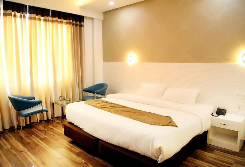 فندق Royal Mjs Pinjore