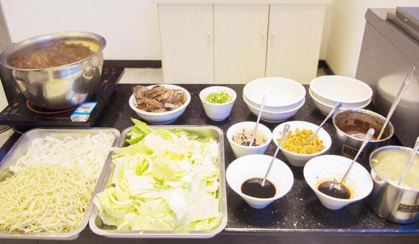 Lavande Hotel Xiantao Xintiandi International Plaza