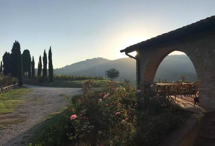 هتل Agriturismo Podere Marcampo