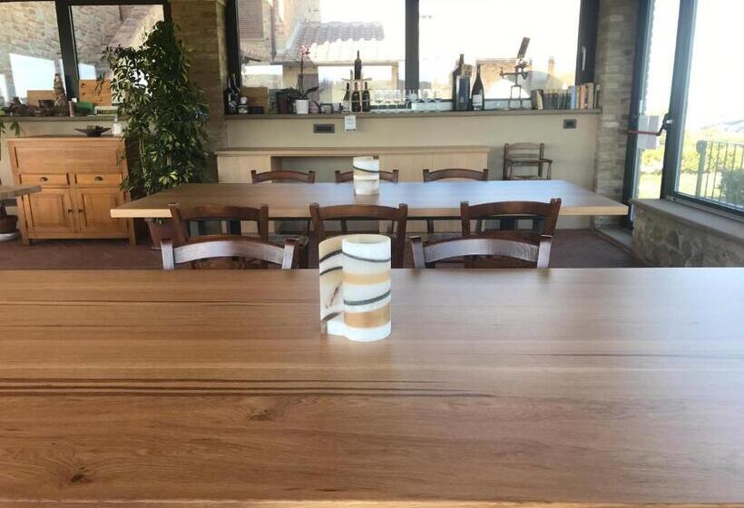 בית מלון כפרי Agriturismo Podere Marcampo