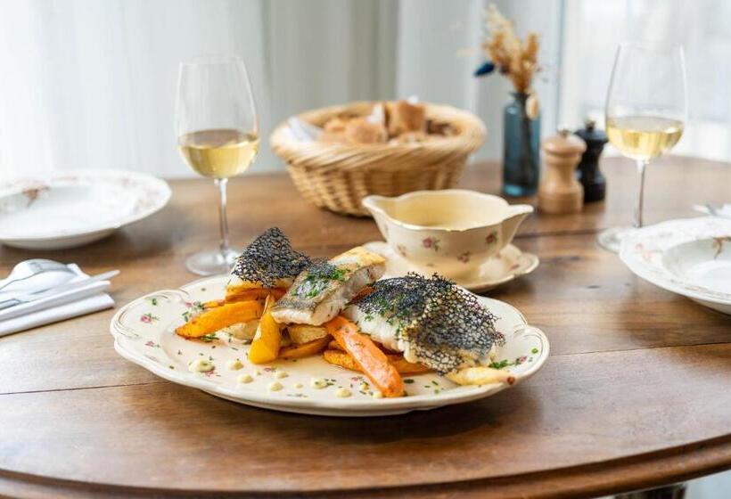 فندق Hôtel Demeures De Campagne Domaine De Maffliers   Paris Val D Oise