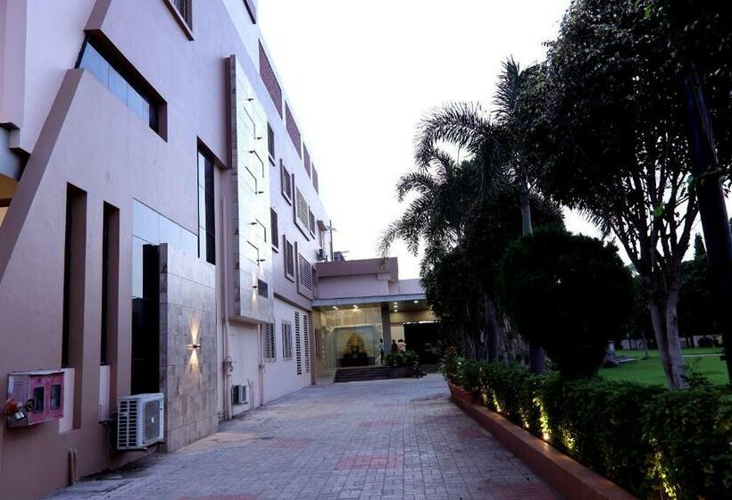 호텔 Topline Resort