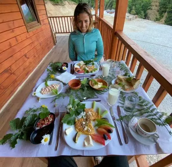 ペンション Bujtina Malaj