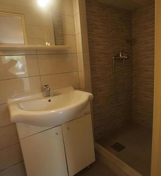 ペンション Single Room Zadar   Diklo 16023g
