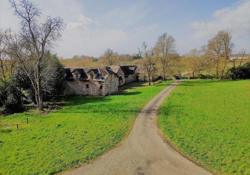 Bed and Breakfast Château De Saint Thomas