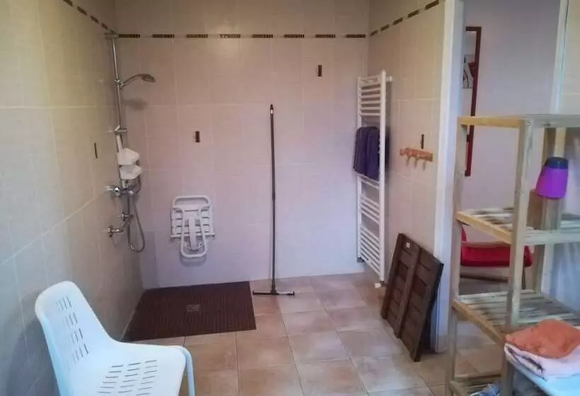 ベッドアンドブレックファースト La Halte Du Pelerin Chambres D Hôtes