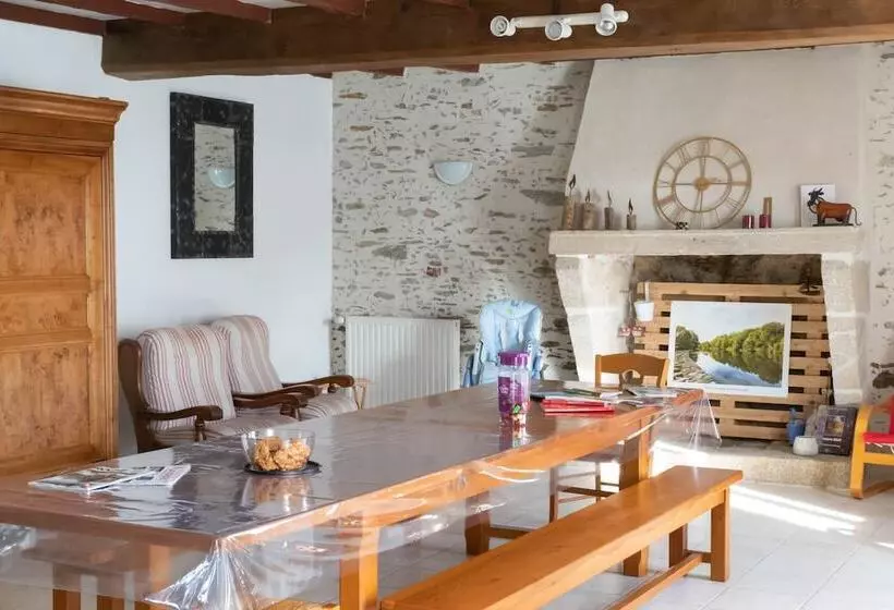 ベッドアンドブレックファースト La Halte Du Pelerin Chambres D Hôtes