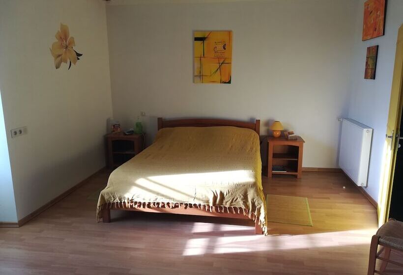 민박 La Halte Du Pelerin Chambres D Hôtes