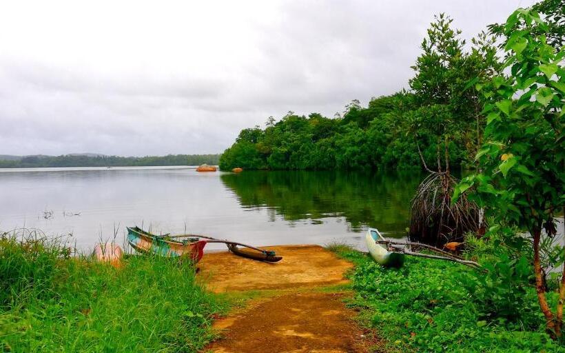 مبيت وإفطار Lake Paradise