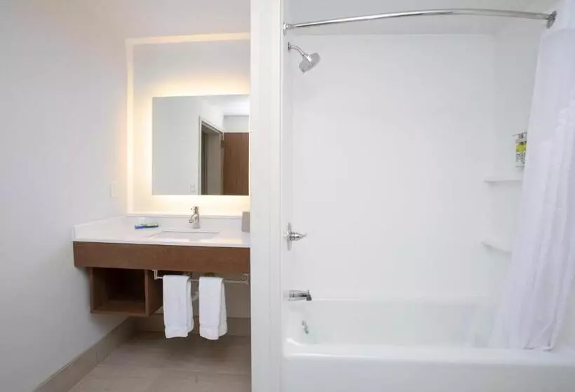 Hotelli Holiday Inn Express & Suites   Goodland I 70, An Ihg