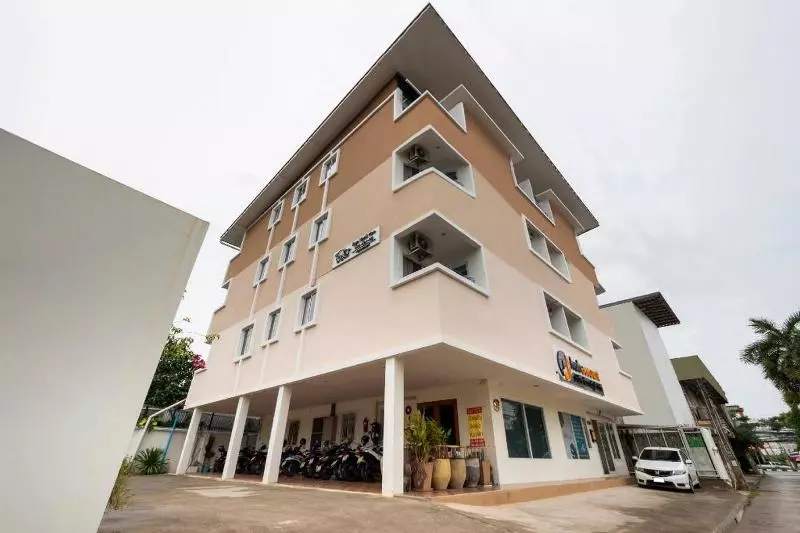 هتل Oyo 1069 Baan Nong Moo Apartment