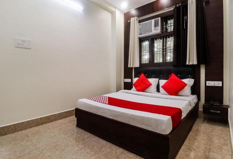 בית מלון כפרי Oyo 73844 Delight Residency