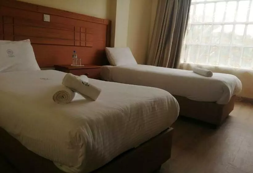 هتل Royal Green Gardens Resort