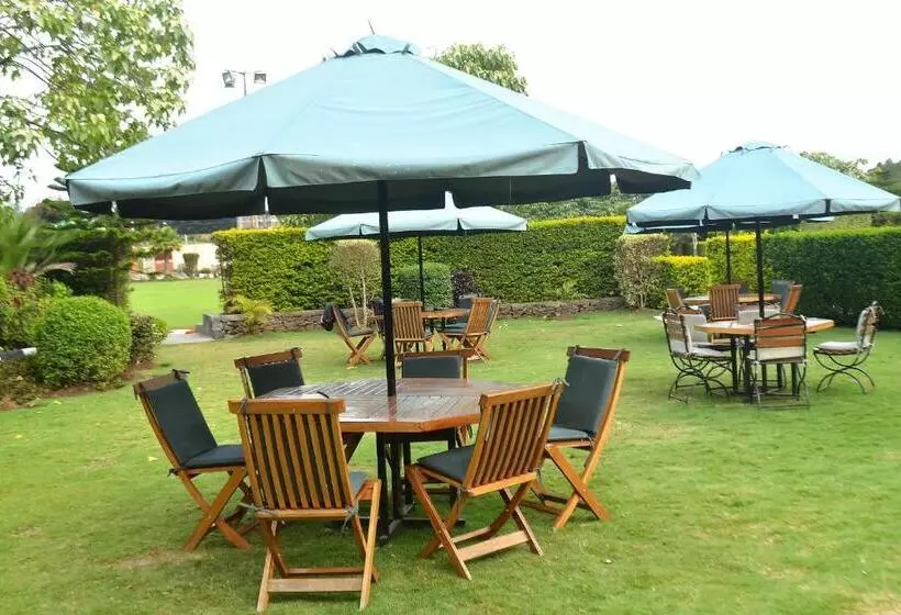 هتل Royal Green Gardens Resort