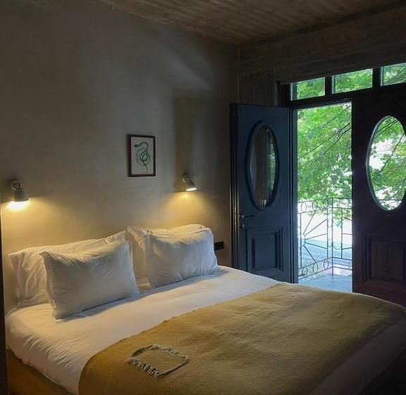 In Gallery Hotel & Spa