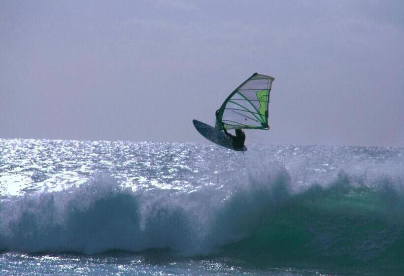 پانسیون Alojamento Mareta