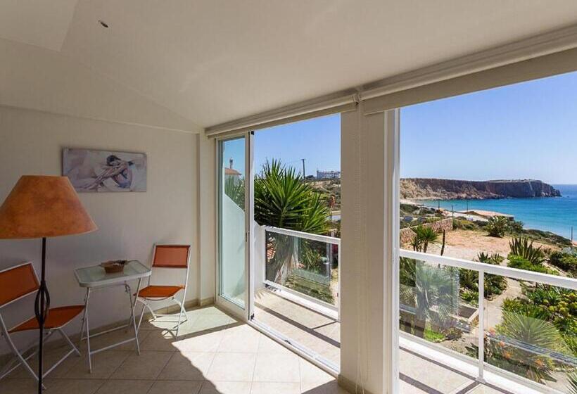 پانسیون Alojamento Mareta