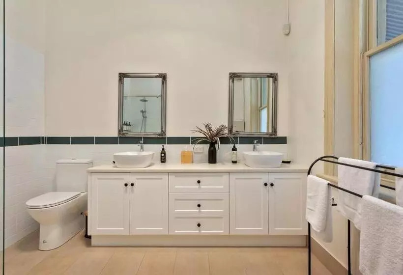 Majatalo Barossa Vineyard Guesthouse