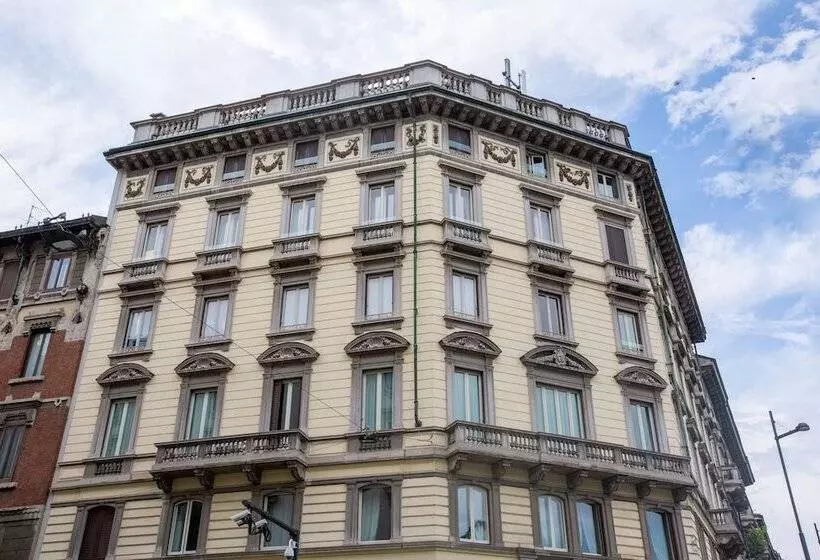 پانسیون Daplace   Corso Monforte Suites