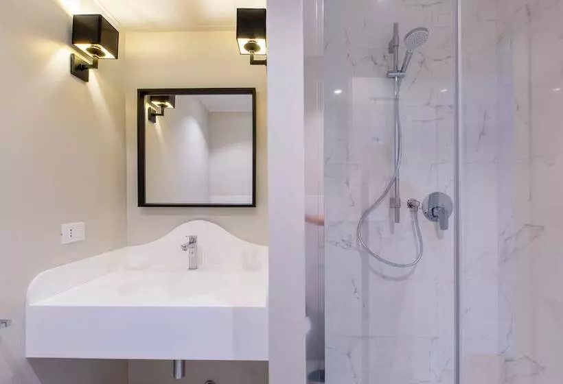 پانسیون Daplace   Corso Monforte Suites