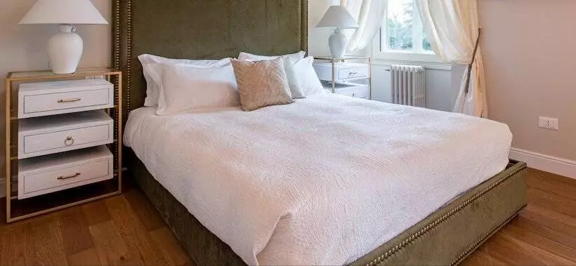 پانسیون Daplace   Corso Monforte Suites